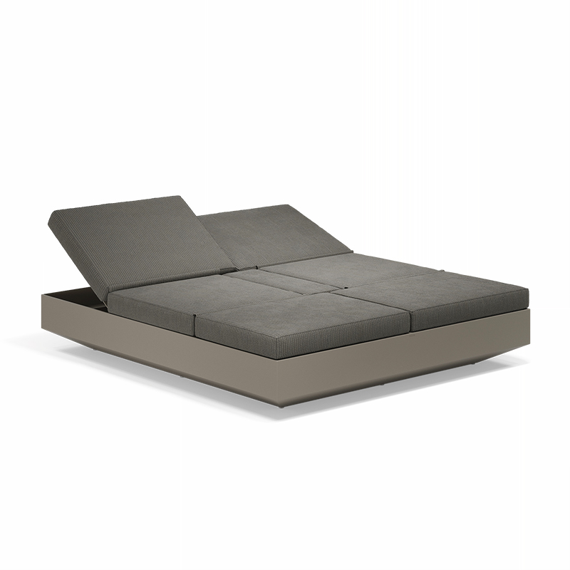 VELA DAYBED WITH 4 RECLINING BACKRESTS
